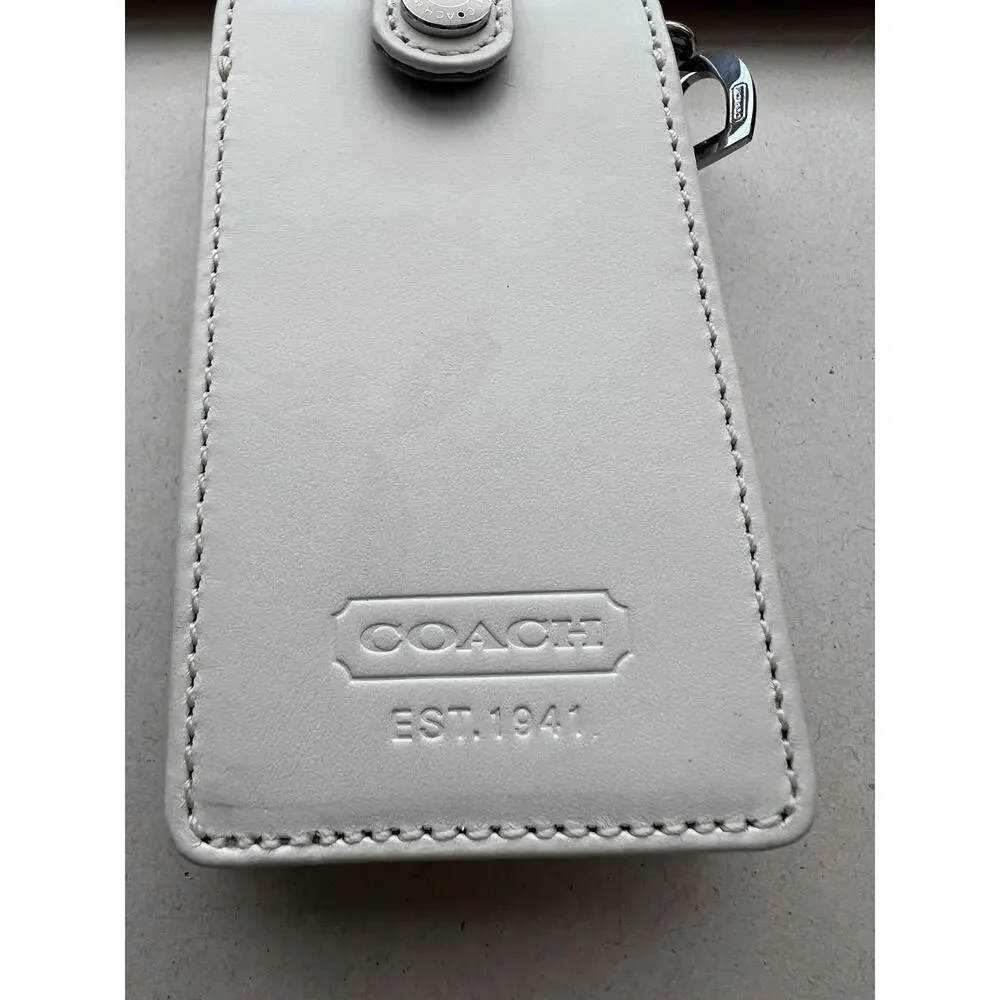Vintage Coach Ipod Case Leather Y2K Charm Heart White Wristlet